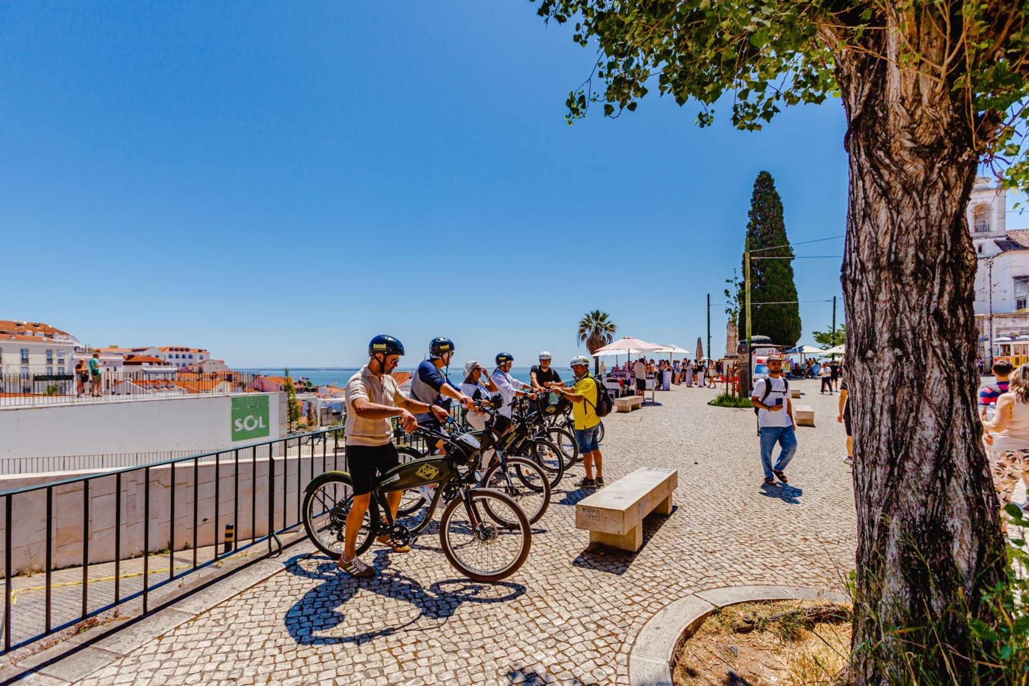 Visit Lisbon4Fun - Alfama Apartment Exterior foto